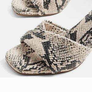 Express Snake Print Square Toe Heeled Sandals – Size 5 – Cream/Black/Gray
